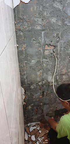 宜蘭衛浴拆除-磁磚地磚拆除